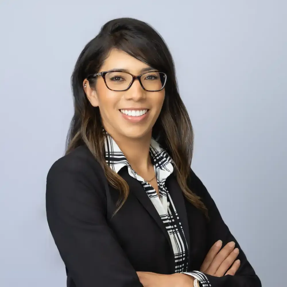 Luz Hernandez headshot